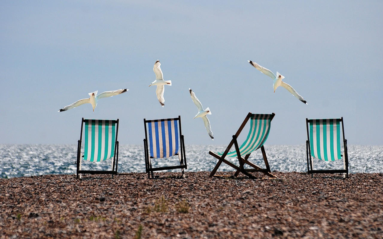 beach-814679_1280