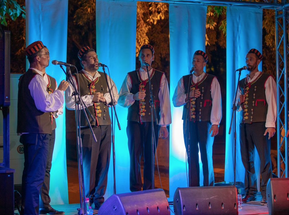 Đardin je IN - Klapa Bunari