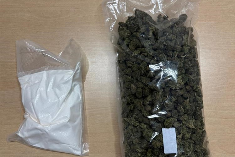 Dvojac uhićen na autocesti A1 kod Vodica s više od 1,5 kg droge