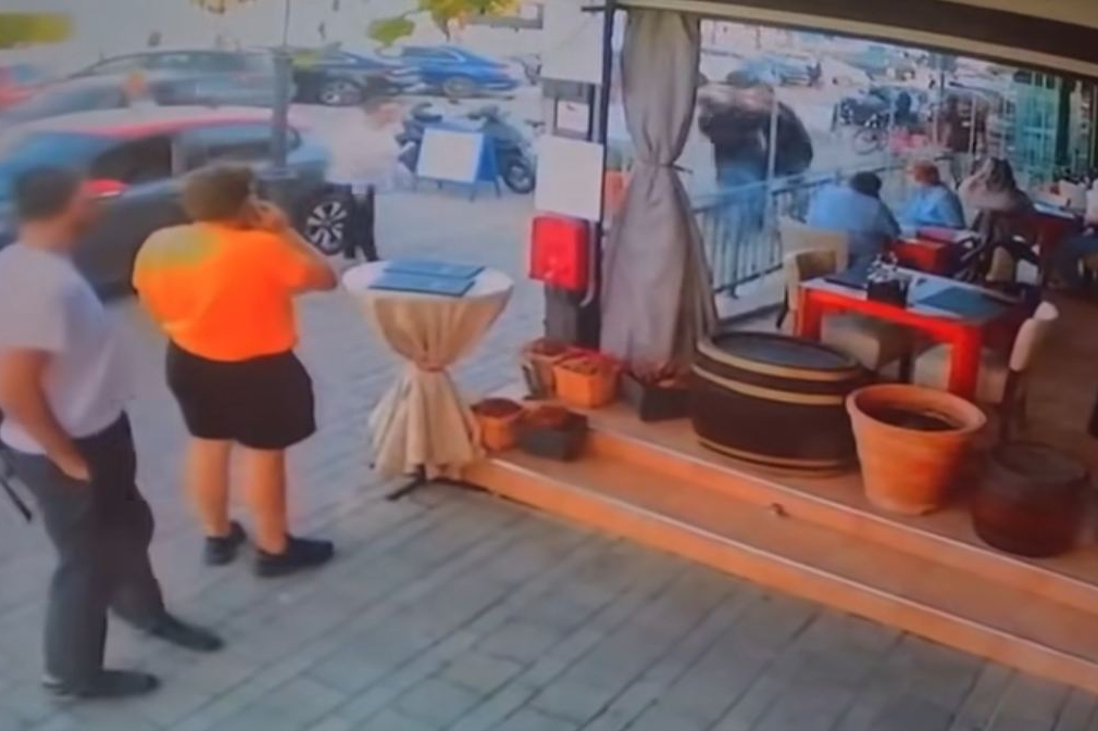 Pojavila se snimka brutalnog napada u Vodicama: Dvojica muškaraca uhićena zbog napada na navijača Dinama