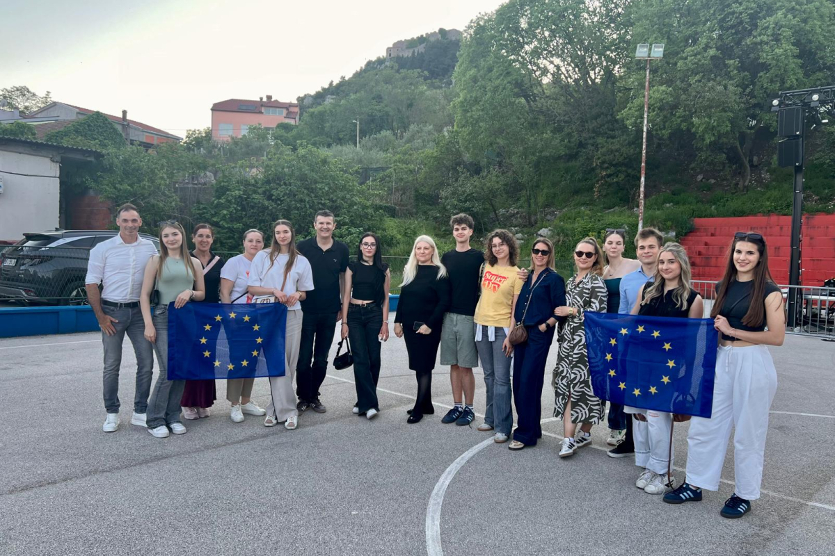 Junior ambasadori Ekonomske škole Šibenik sudjelovali na regionalnom EPAS susretu u Vrgorcu