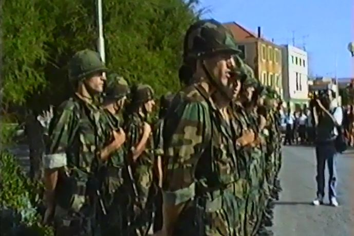 Postrojavanje Vodičke satnije 1993. povodom druge godišnjice Rujanskog rata