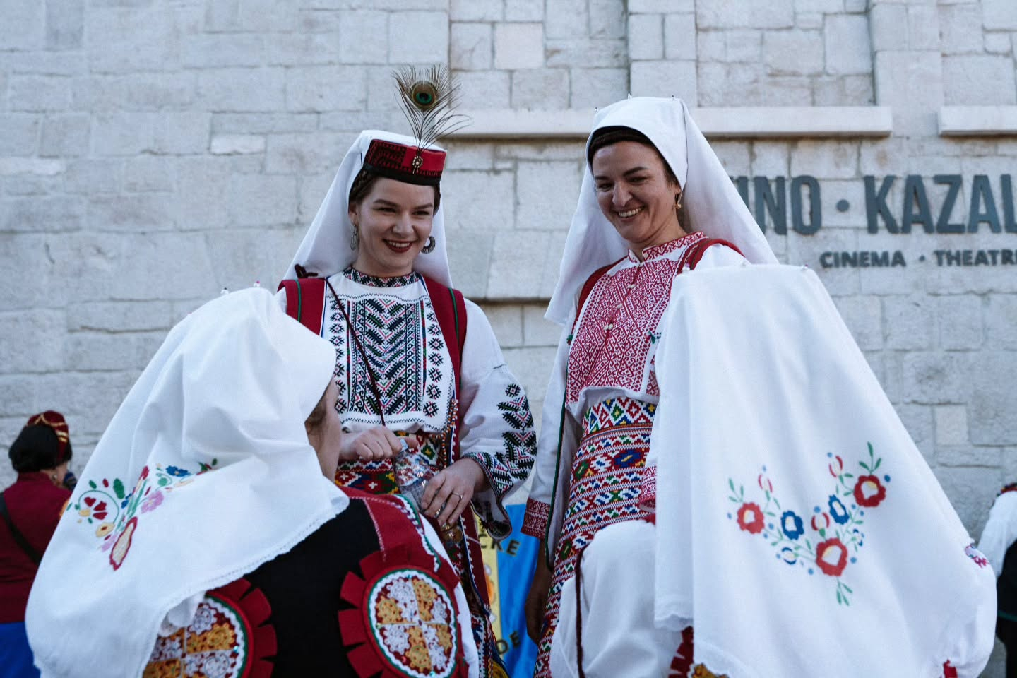 Svečani mimohod folklora ispunio Vodice bojama i tradicijom