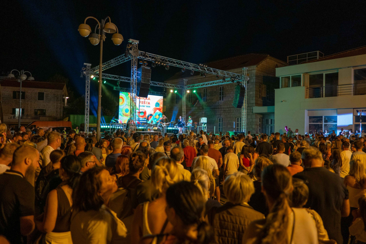 CMC festival, Toni Cetinski, Vanna i Burger Festival: evo što sve ovog ljeta stiže u Vodice