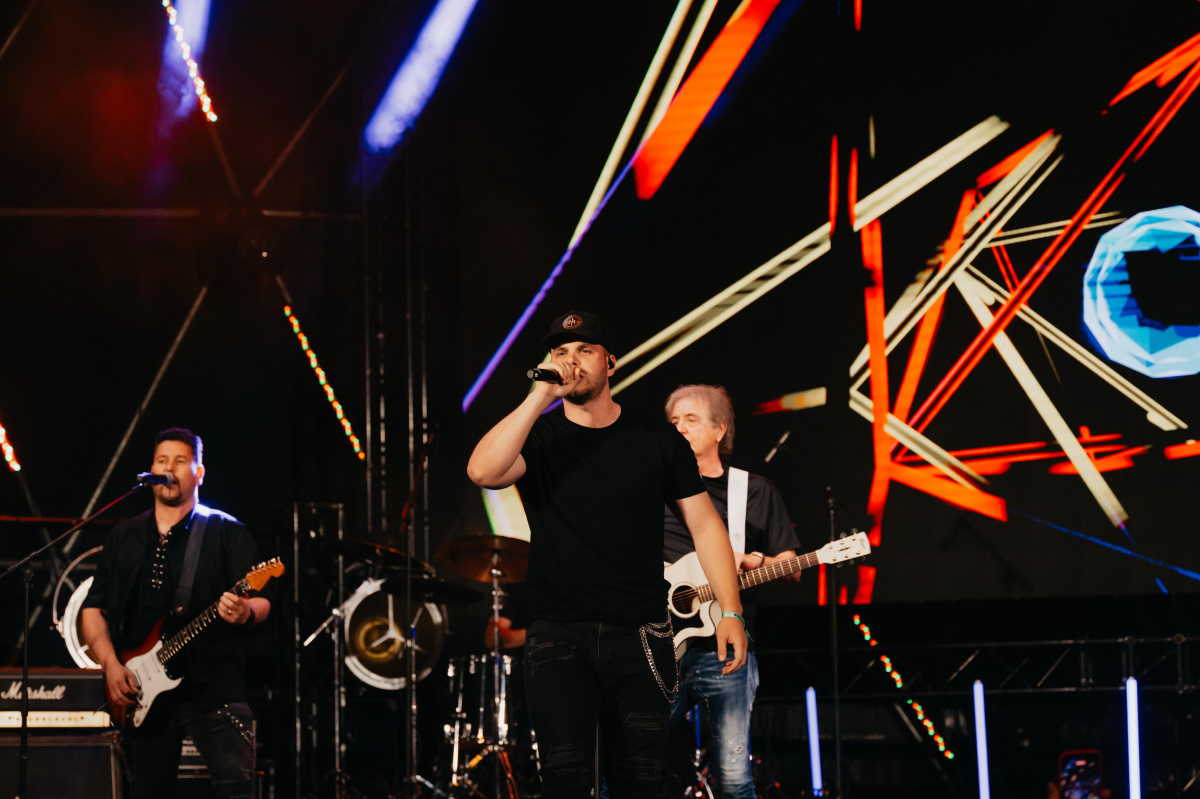 Hrvatske ruže priredile spektakl za završetak CMC Festivala u Vodicama