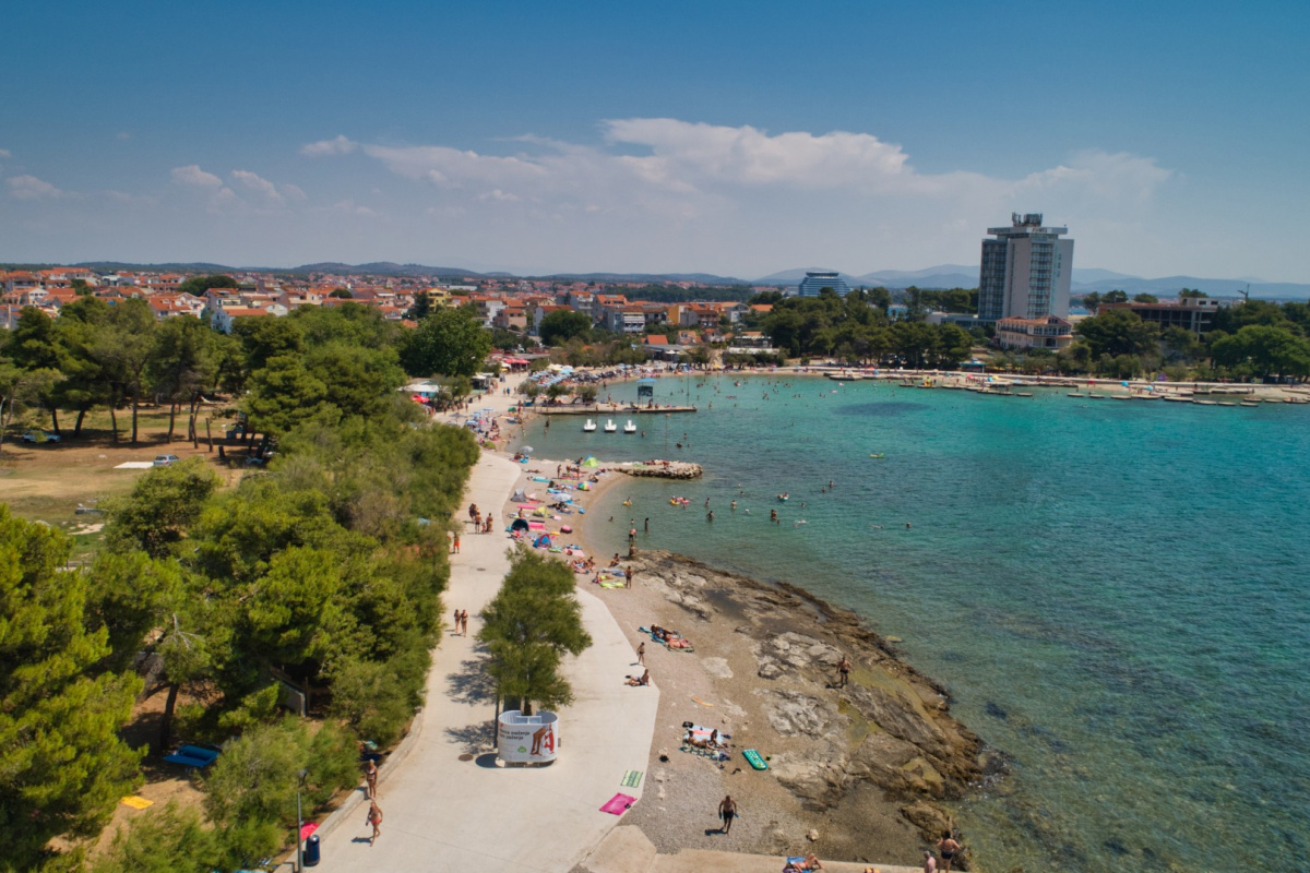 Koju plažu odabrati u Vodicama? Donosimo pregled onoga što nude plaže u Vodicama, Srimi i na Prviću