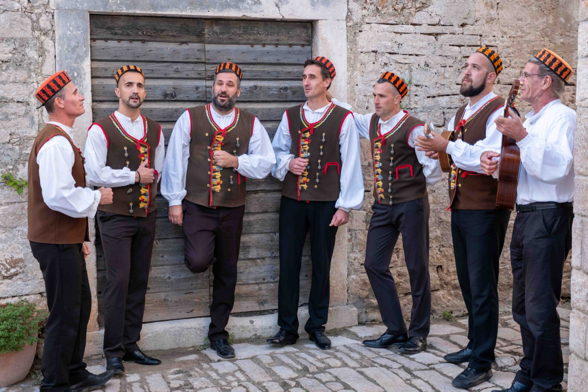 Vikend pun događanja: Od klapske pjesme i koncerata do Sovjanske fešte i Baštinskog susreta