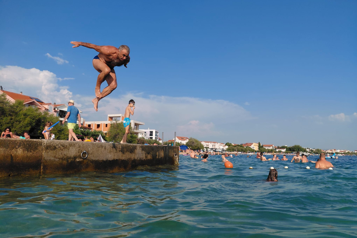 Paškina ćakula doli na mulu: Raketa sa Lovetova