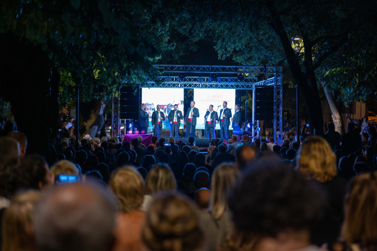 Tradicija se nastavlja: 24. Večer dalmatinskih klapa u srijedu u vodičkom Đardinu