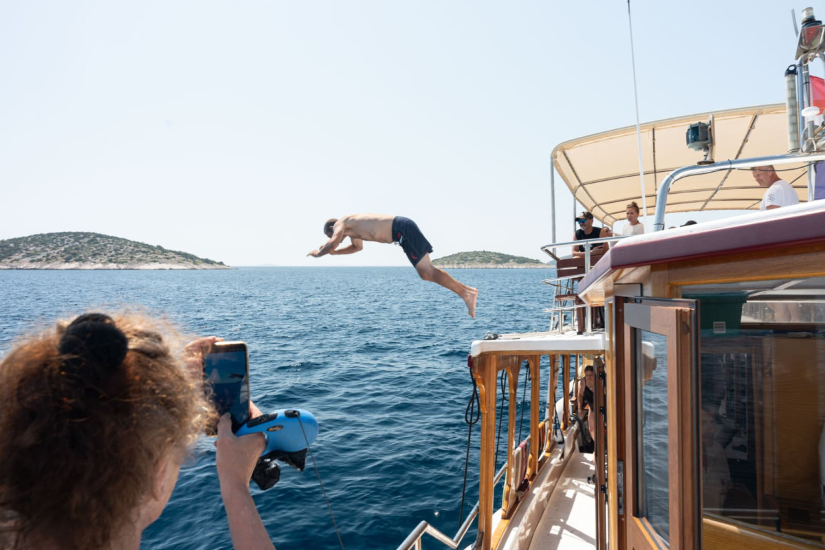Kornati s palube Jastoga: dan na moru koji ćete dugo pamtiti