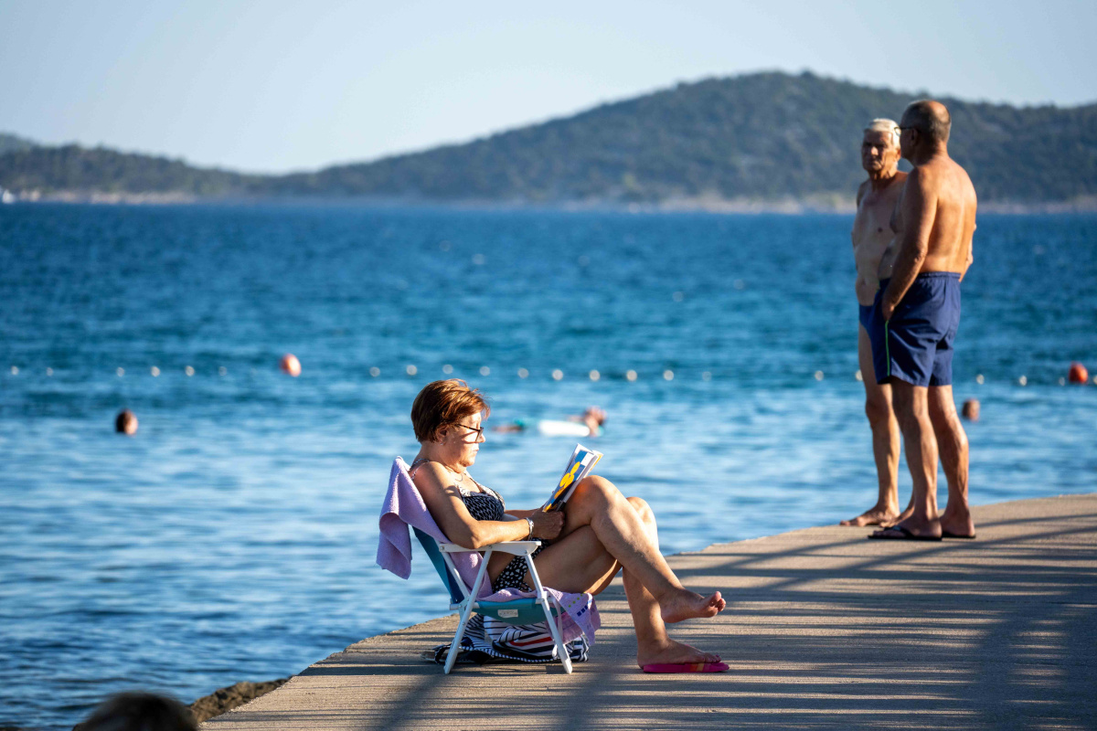 Klimatološka jesen je stigla, ali vodičke plaže još su u punom ljetnom ritmu
