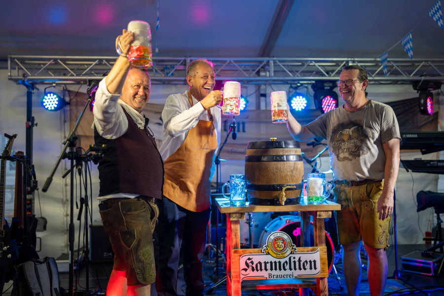 Mimohodom i otvaranjem bačve počeo Festival bavarskog piva