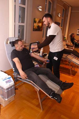 IMG_4009_Medium_original