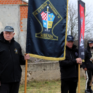 17f4015a-8867-46e3-af5a-4c4521190b7d