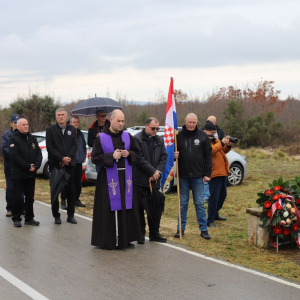 8a422818-730d-45d0-b79f-2316af3ba7d7