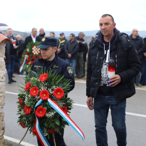 cddb04e0-60d8-4850-9db4-45e45eb2de10