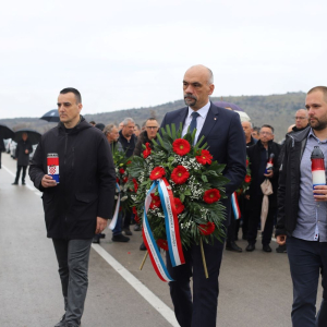 ce33fd35-37b5-4781-ad9c-e4f5777a661c