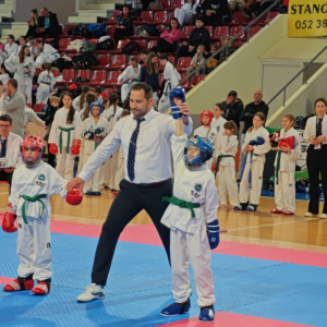 b037bf34-5a8c-49fb-b8bf-113c26edb410