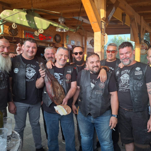 0-02-05-910d06ff4be2249f1087efa727a91d77852574e8e87d9c77bca1494289ada8a2_9b6119f43ddbe436