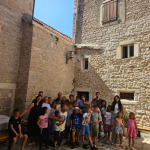 542471045_809161985118176_8740216452384141728_n