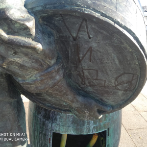 c05f9ae1-37db-4c8e-a8e3-ccd64519303f