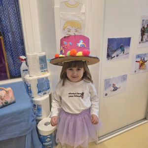 IMG-9d3d9176eae86092b2547fb98f8c39c6-V Custom