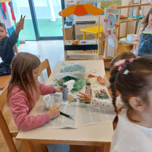 37de601b-ecd2-41c7-a809-fe35c691bd76 Custom