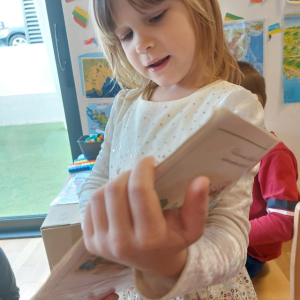 cc522325-19f2-4e53-9fc2-cc9f69441d2c Custom