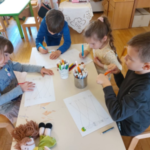 d0f7a195-87e1-46cc-9dd2-4042cbd563c3 Custom