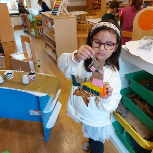 ee3f202d-b106-4e39-8512-a48b6856e859 Custom